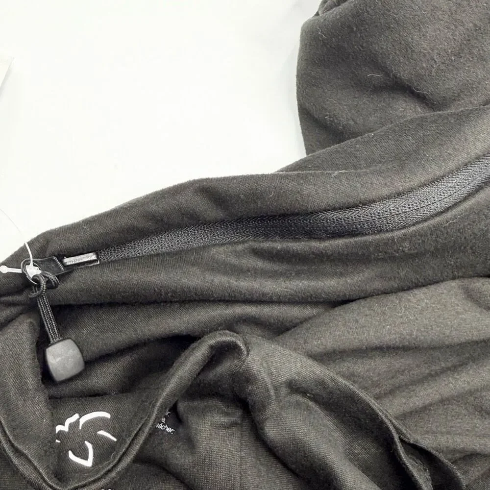Beyond Yoga Infinity Scarf with Pocket - Black - NWT